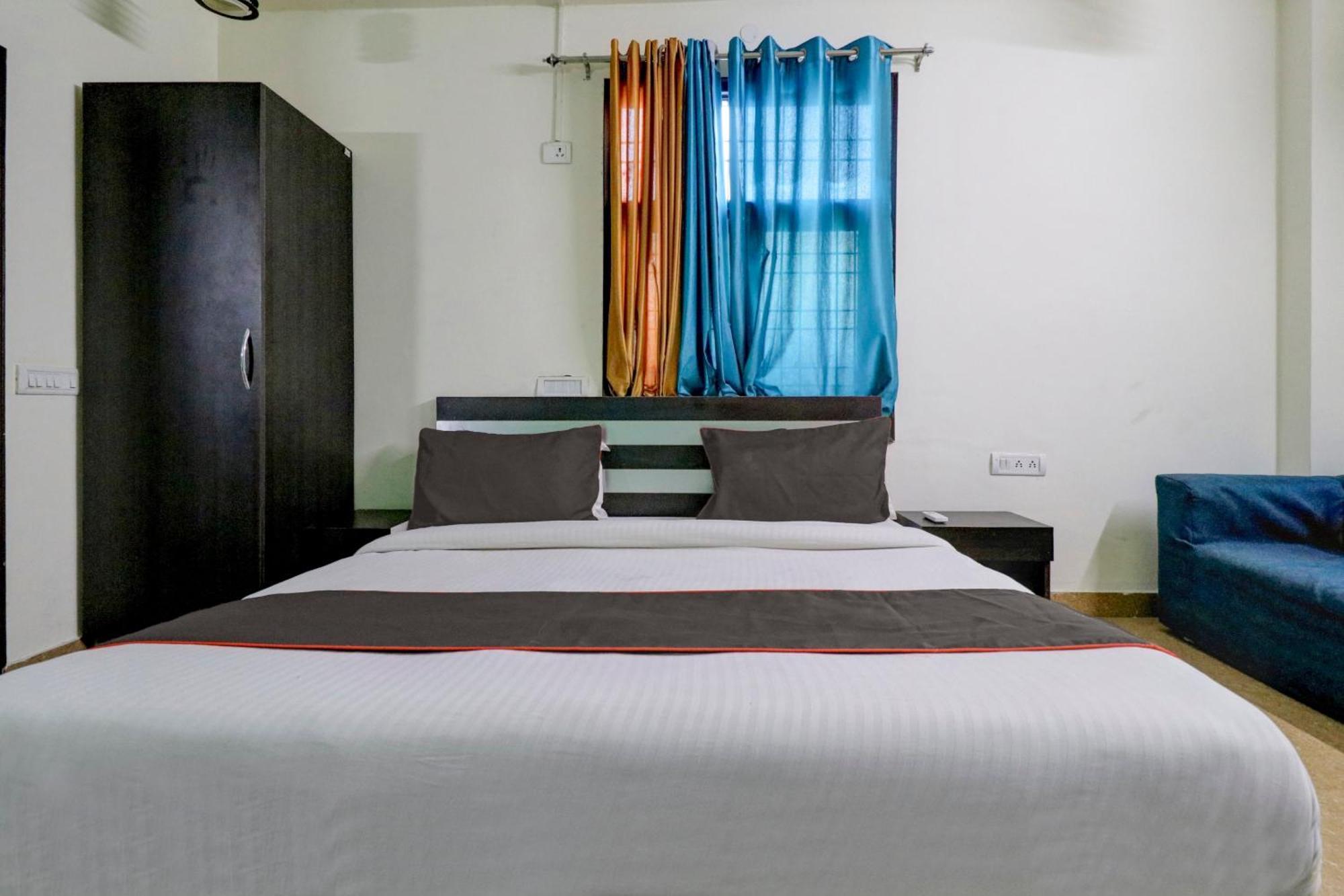 Hotel O Urban Wings New Delhi Exterior photo